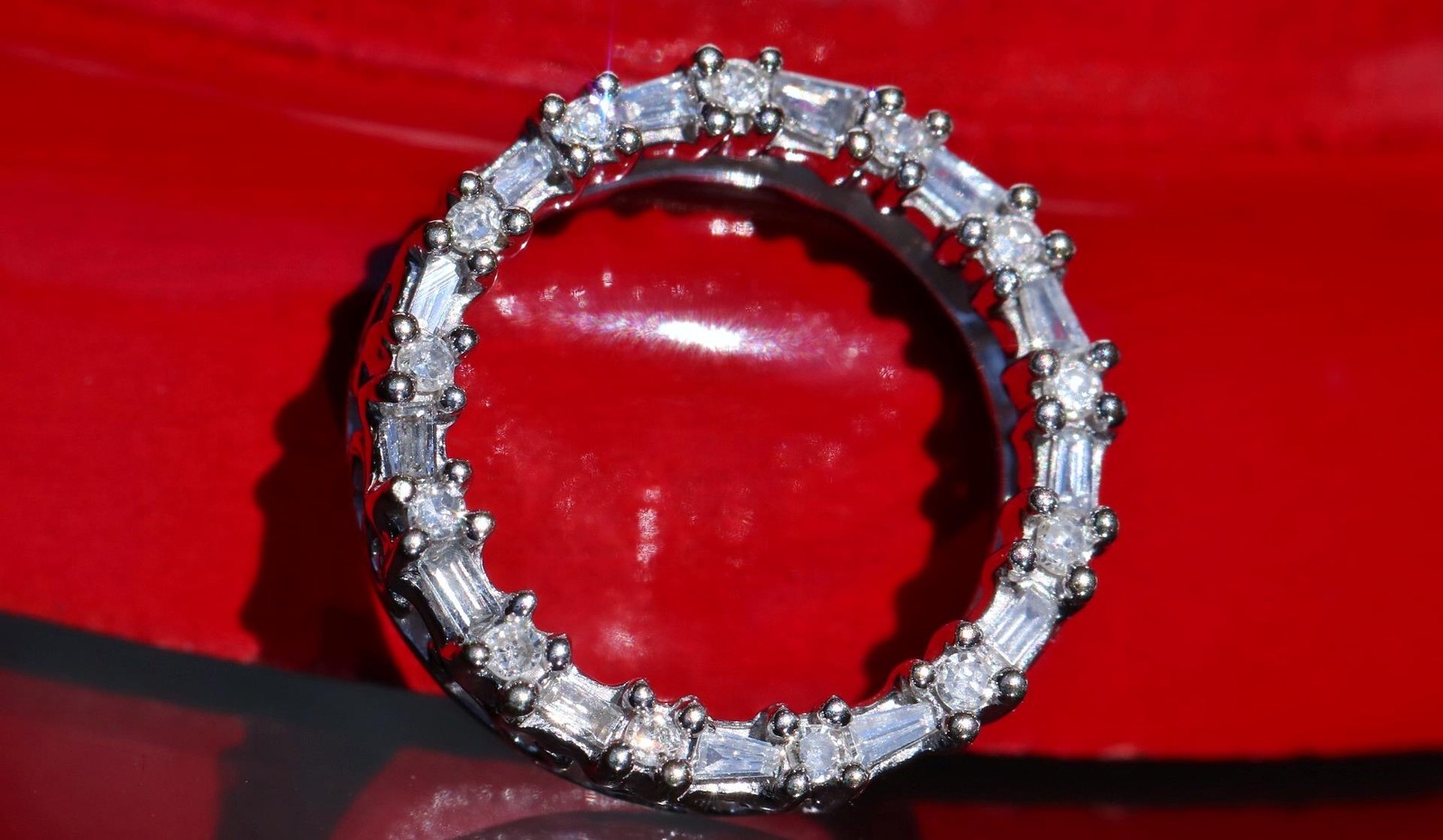 10k white gold pendant 0.18ct natural diamond circle of life charm 1.5gr N832
