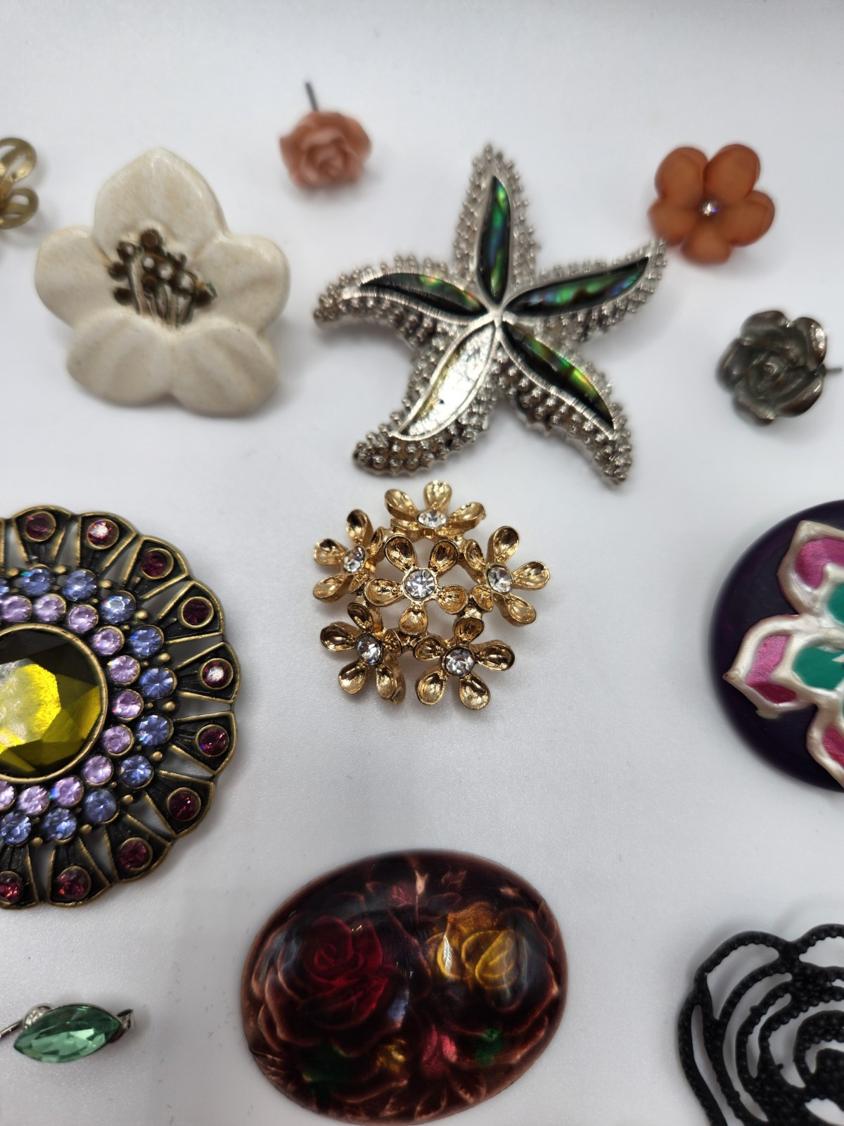 Flower Craft Jewelry Pieces Junk Drawer 30 Different Pieces