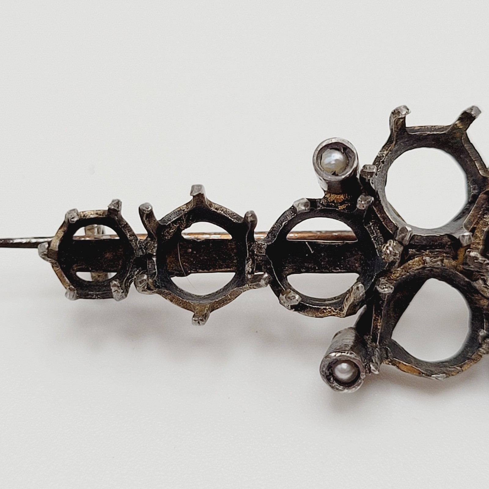 Antique Victorian Era Empty Setting Mounting Jewelry Finding Aged Metal Brooch