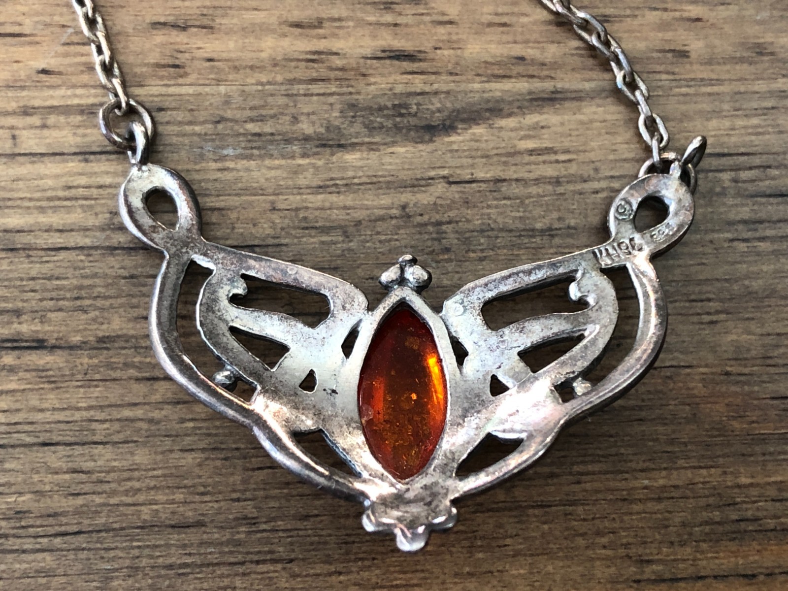 Vintage Kit Heath Sterling Silver & Amber Celtic Knot Pendant Necklace 18″