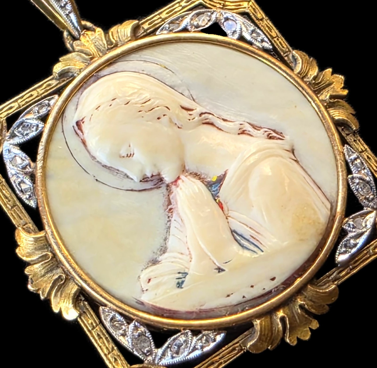 Antique Virgin Mary Medal Pendant 18k Gold Rose Cut Diamonds Catholic Art Deco