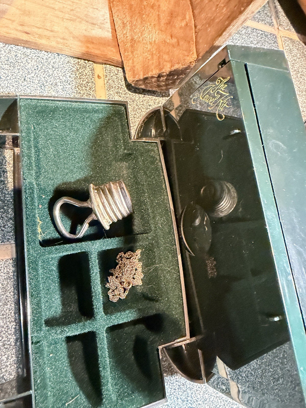 Estate Jewelry Lot: Stacking Sterling Rings Jewel Kit Box Vintage Costume