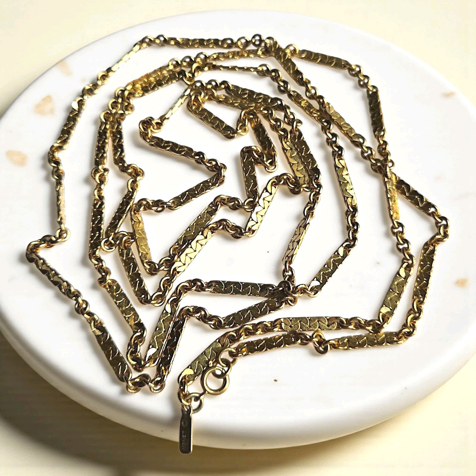 Vtg Monet Textured Bar Link Gold Tone Station Necklace Long Layering Chain 54″