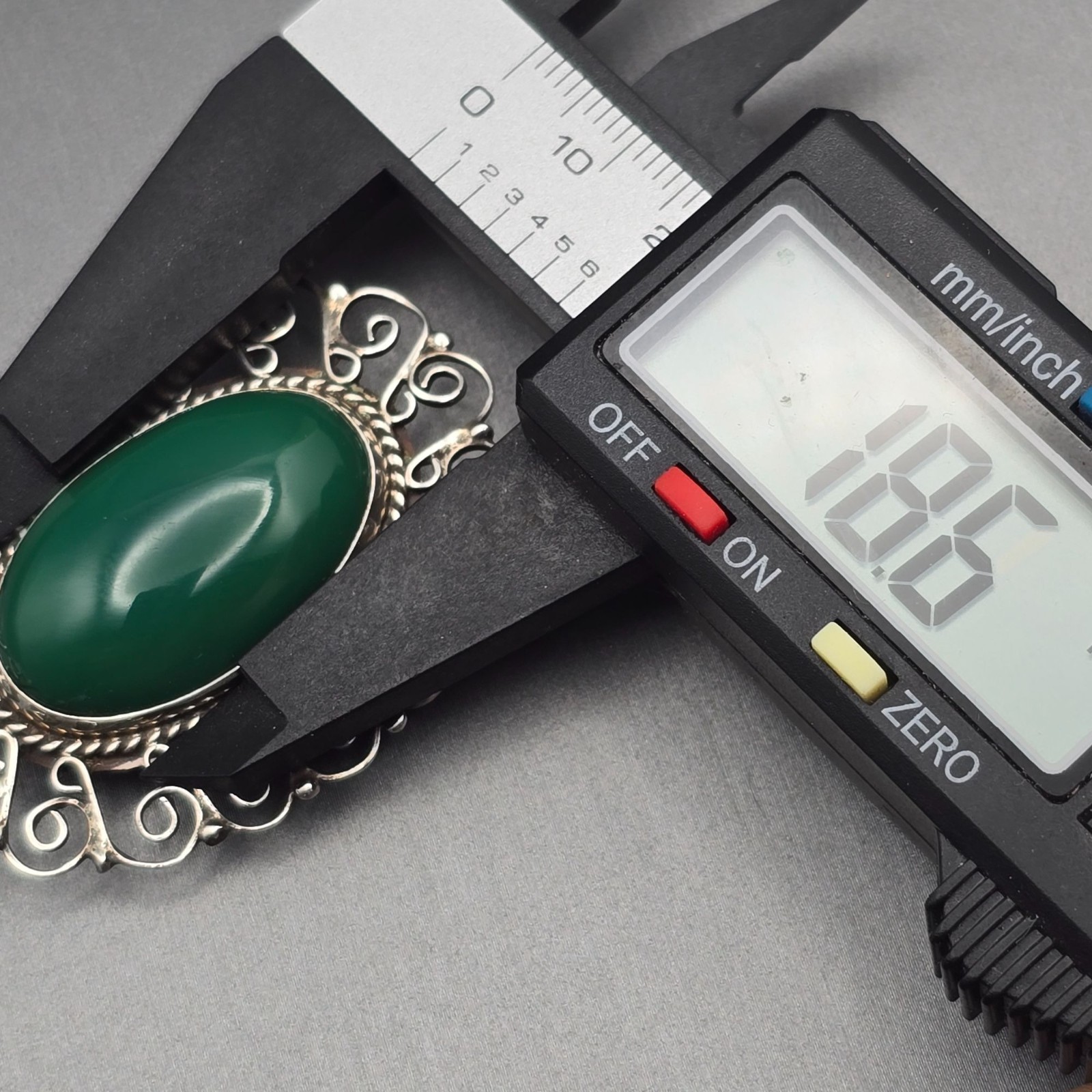 Vintage Mexican Sterling Silver Brooch Green Onyx Pendant 925 Filigree Statement