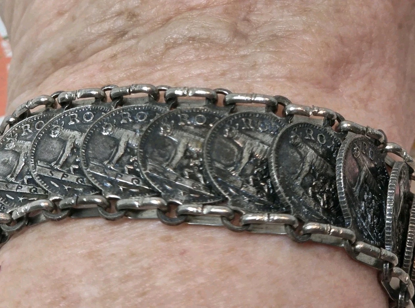 Vtg Roma Italian Coin Souvenir Bracelet Mid Century RomulusRemus St Peters Italy