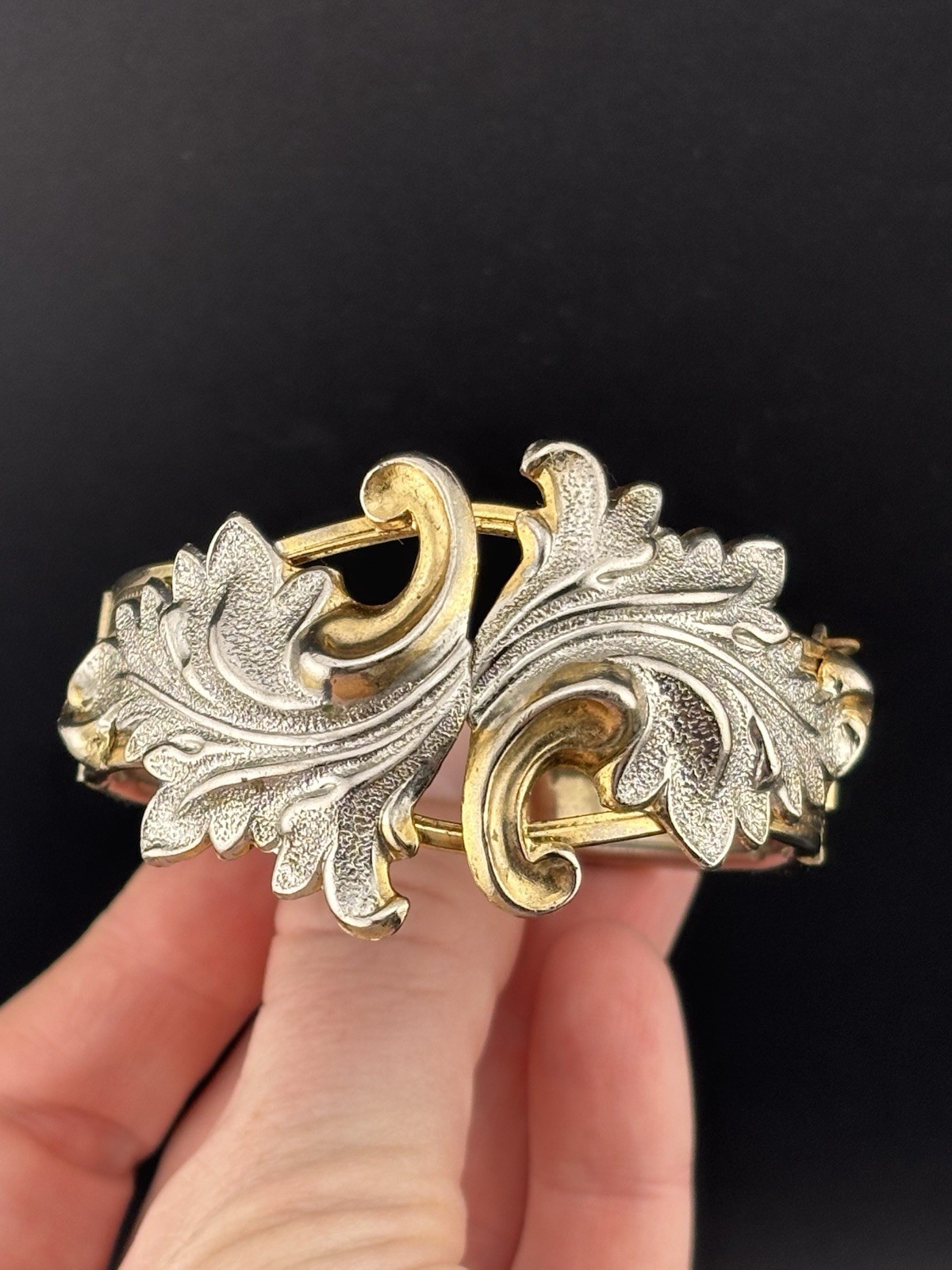 Victorian Revival Leaf Two Toned VTG Hinged Bangle Bracelet 2 3/8 Inch Diameter