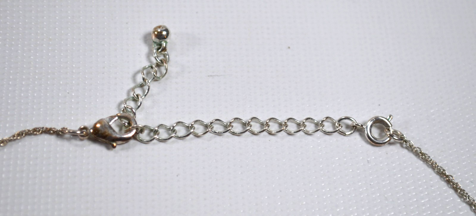 Silver Tone Necklace Clear Rhinestone Pendant Beautiful 19″