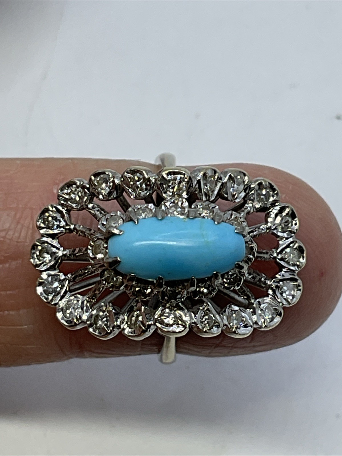 Ladies Ring Solid 18K W.Gold Turquoise & Diamond UNUSUAL DESIGN VINTAGE HANDMADE