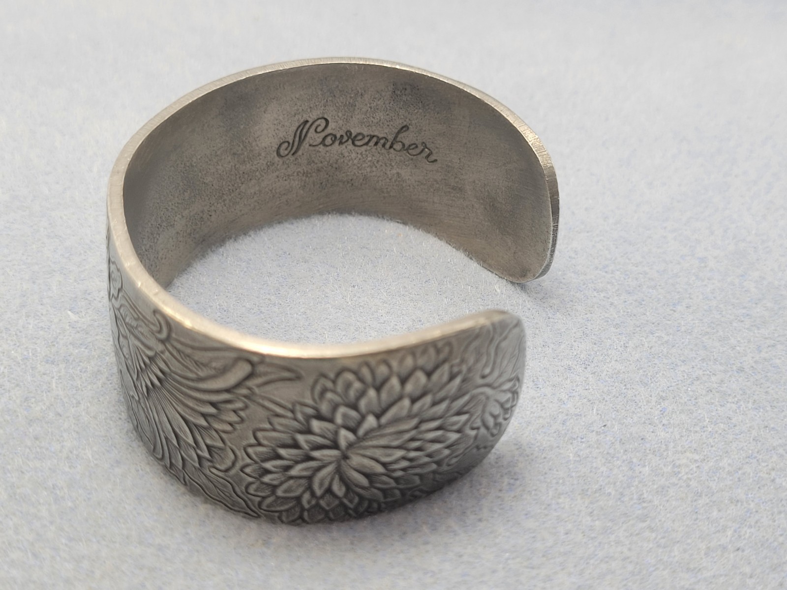 Salisbury Pewter Flower of the Month series cuff bracelet 7in