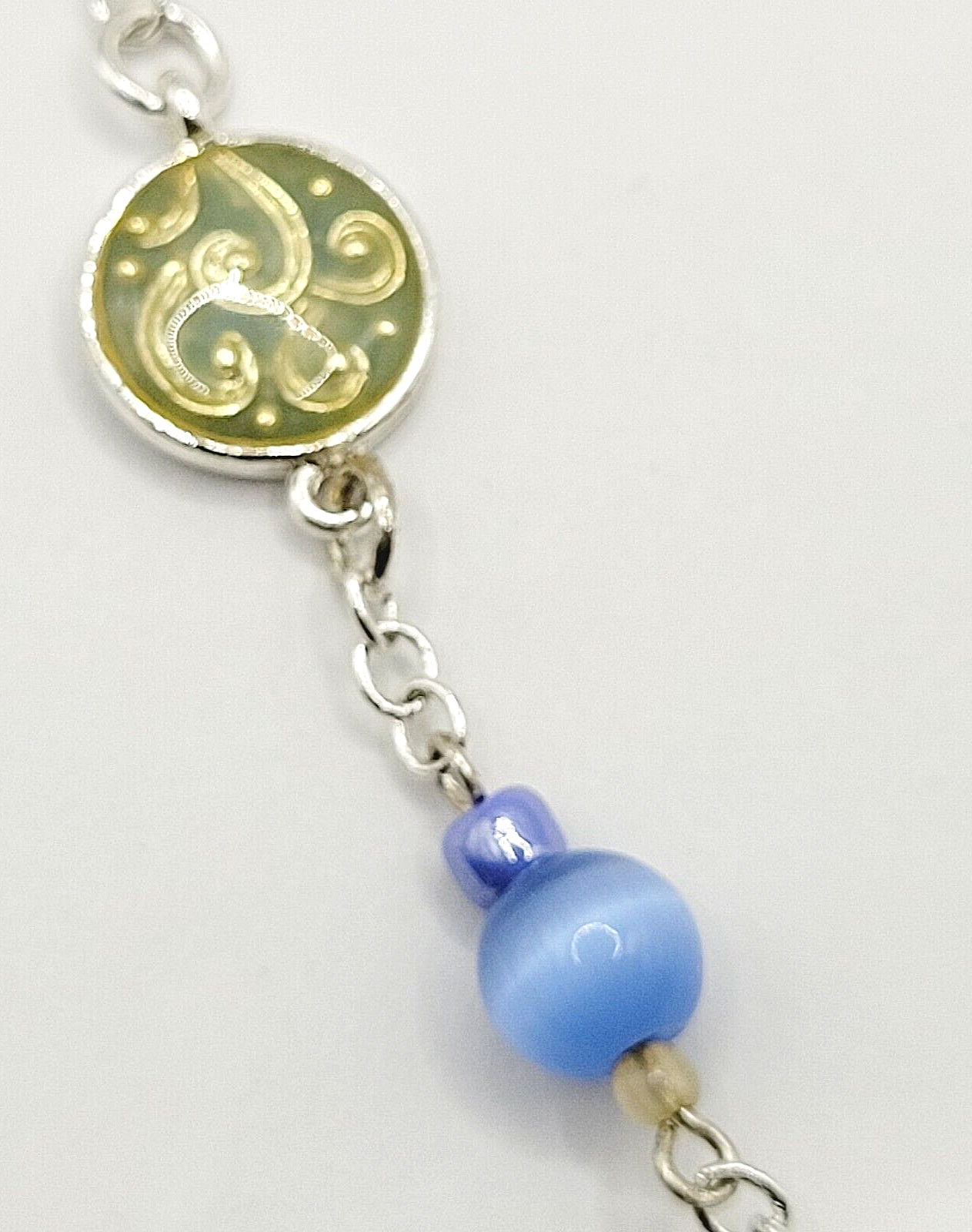 Blue & White Moonstone with Glass & Enamel Silver Tone Chain Necklace KR 24 Inch