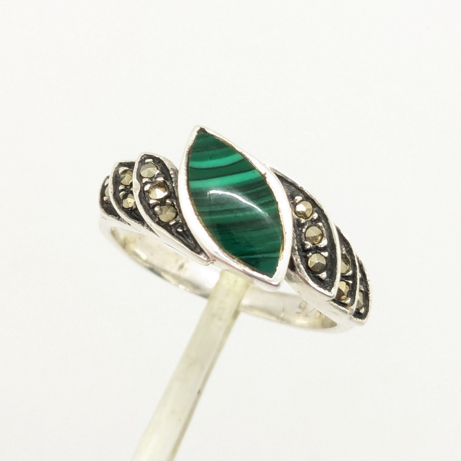 Vintage Elegant RING Silver 925 with Malachite stone -size: 7.25US (17.5mm)| #30