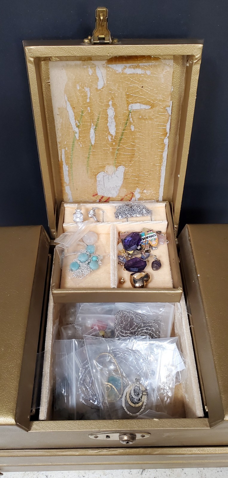Vintage Estate Costume Jewelry Lot Retro MCM Modern Gold Silver Color (shelf)