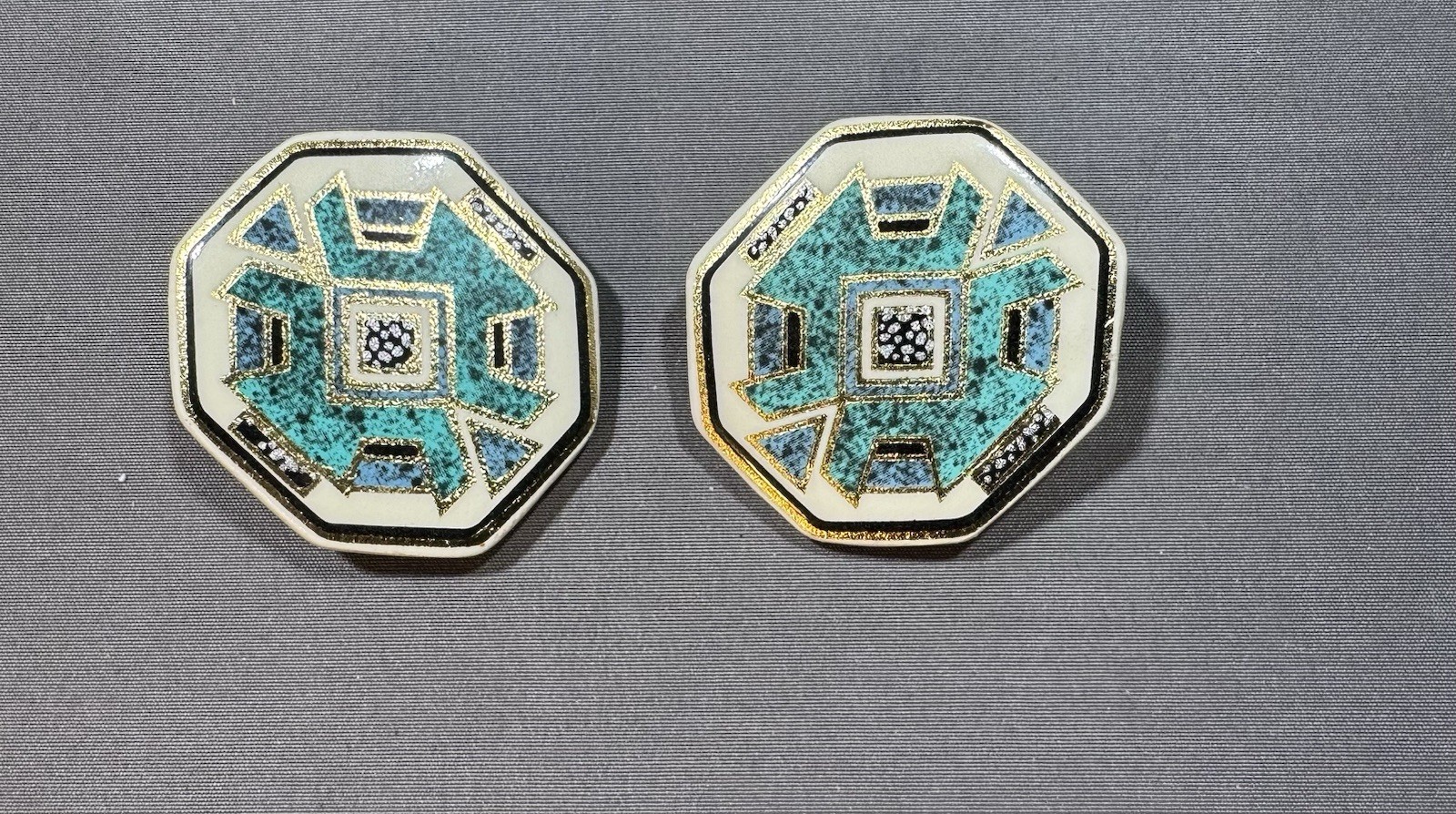 Vintage Southwestern Necklace and Clip Earrings Set, Turquoise Style, Japan