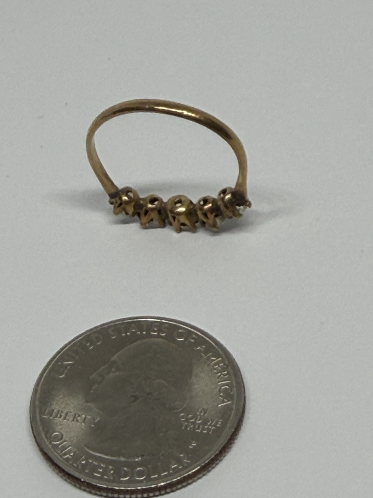 Vintage Retro Era 5 Paste Stones Goldtone Gilt Metal Sz 7 1/4