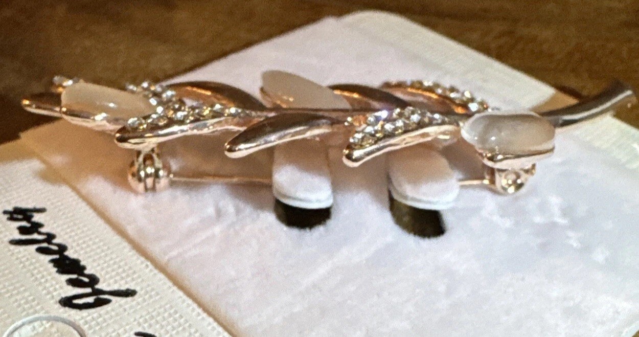 Rose Gold Tone 2.5” Brooch Crystal Accent Leaf BNWT Stunning Statement Piece