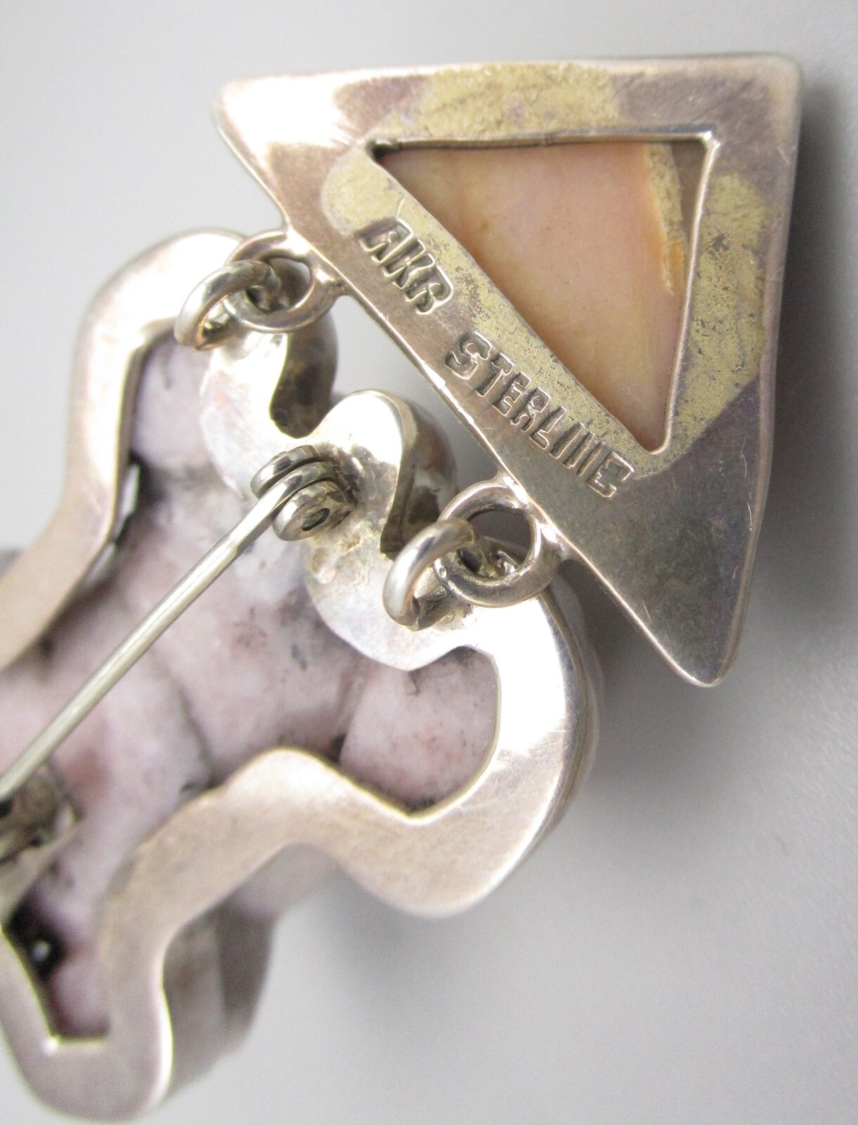 UNIQUE AMY KAHN RUSSELL STERLING RHODOCHROSITE TURTLE & QUARTZ BROOCH PENDANT