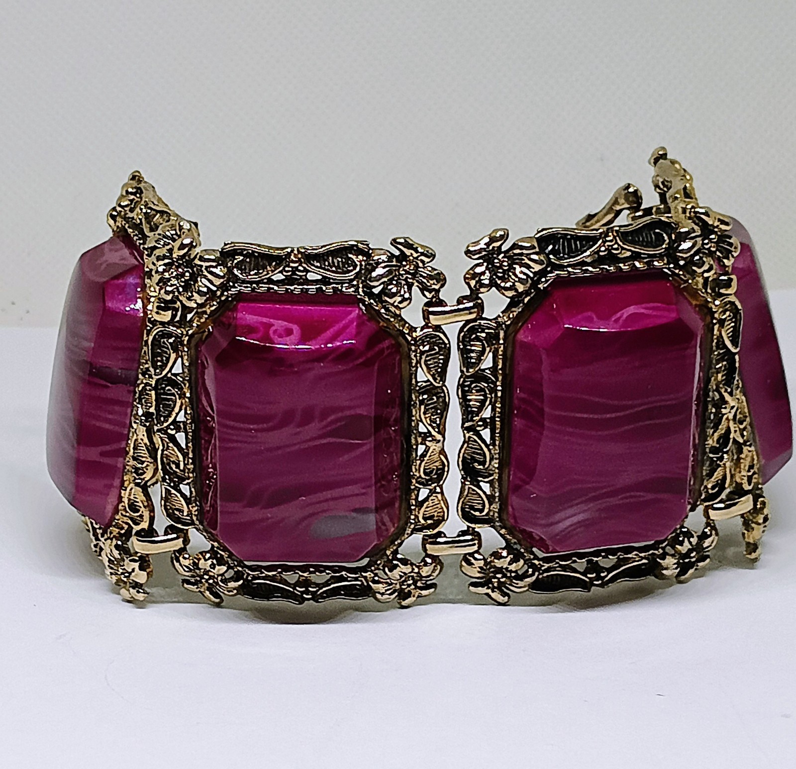 Vintage Purple Thermoset Lucite Chunky Wide Link Bangle Bracelet Earring Set