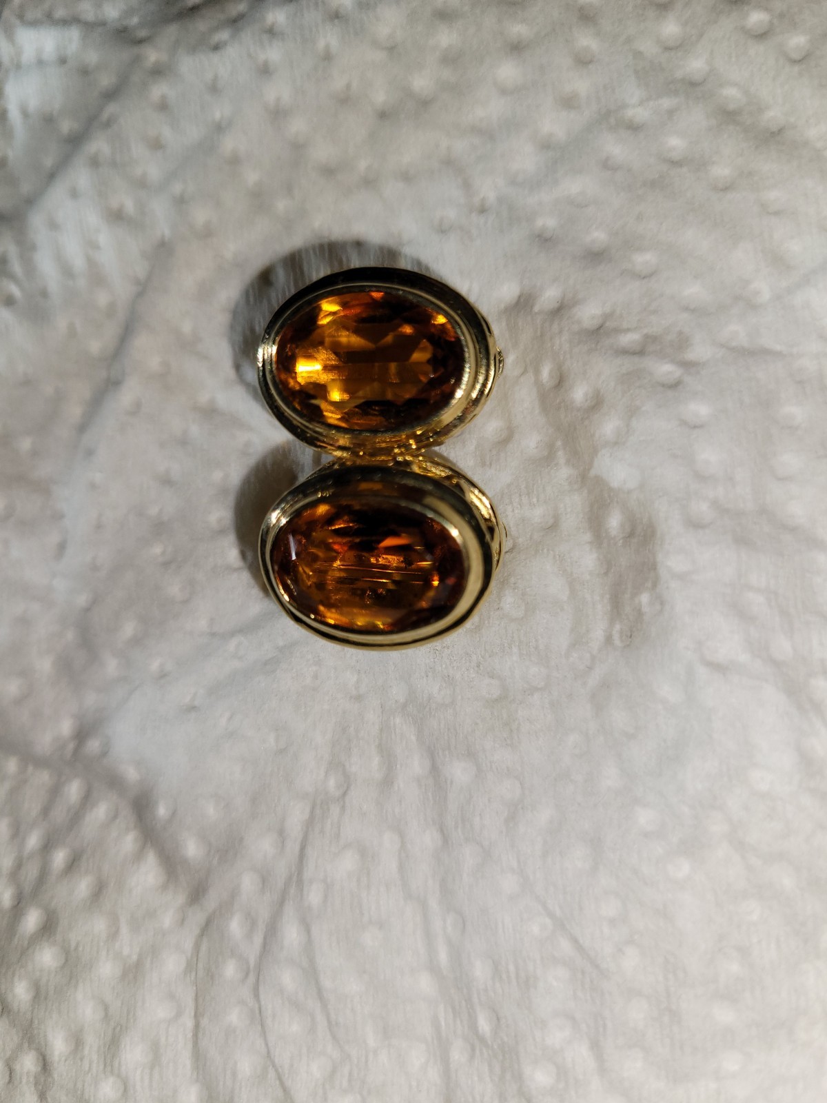 Vintage Citrine Clip On Earrings I Believe They Are Gold Plated Not Sure As-Is
