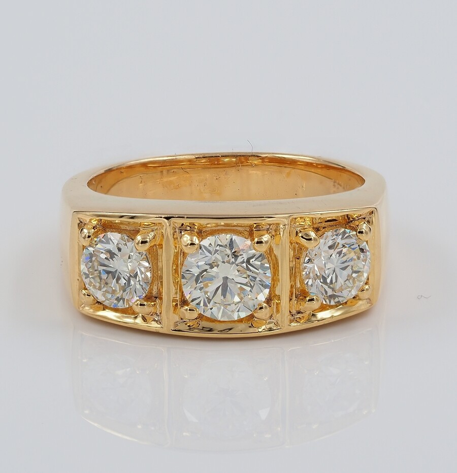 Vintage 1.91 Ct Brilliant Cut Diamond F/G VVS/VS Trilogy Unisex Ring