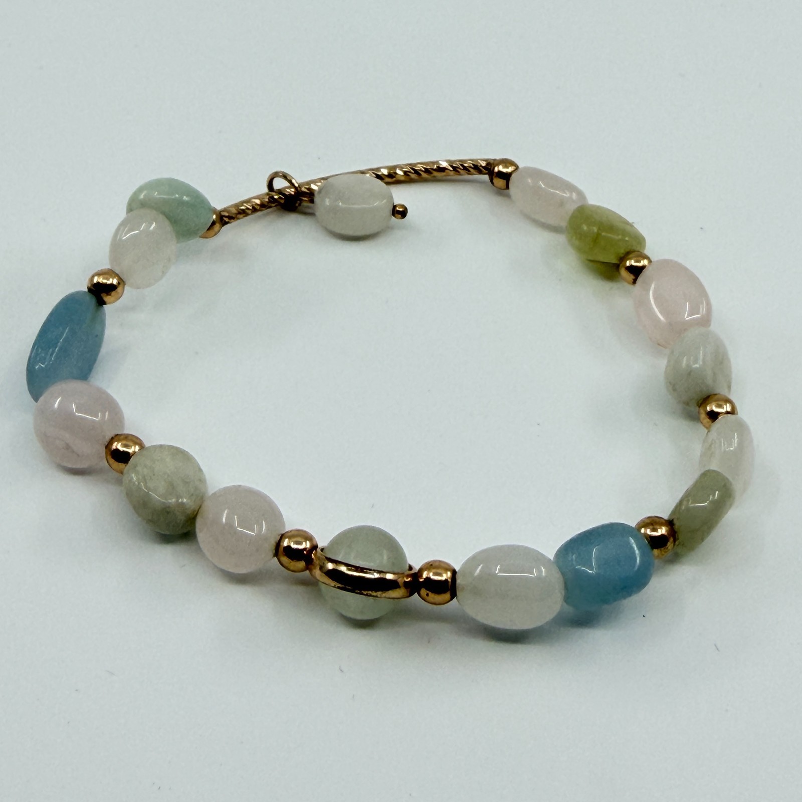 Vintage Pastel Quartz Faux Jade Beaded Bracelet Gold Tone Multi Color Gemstone
