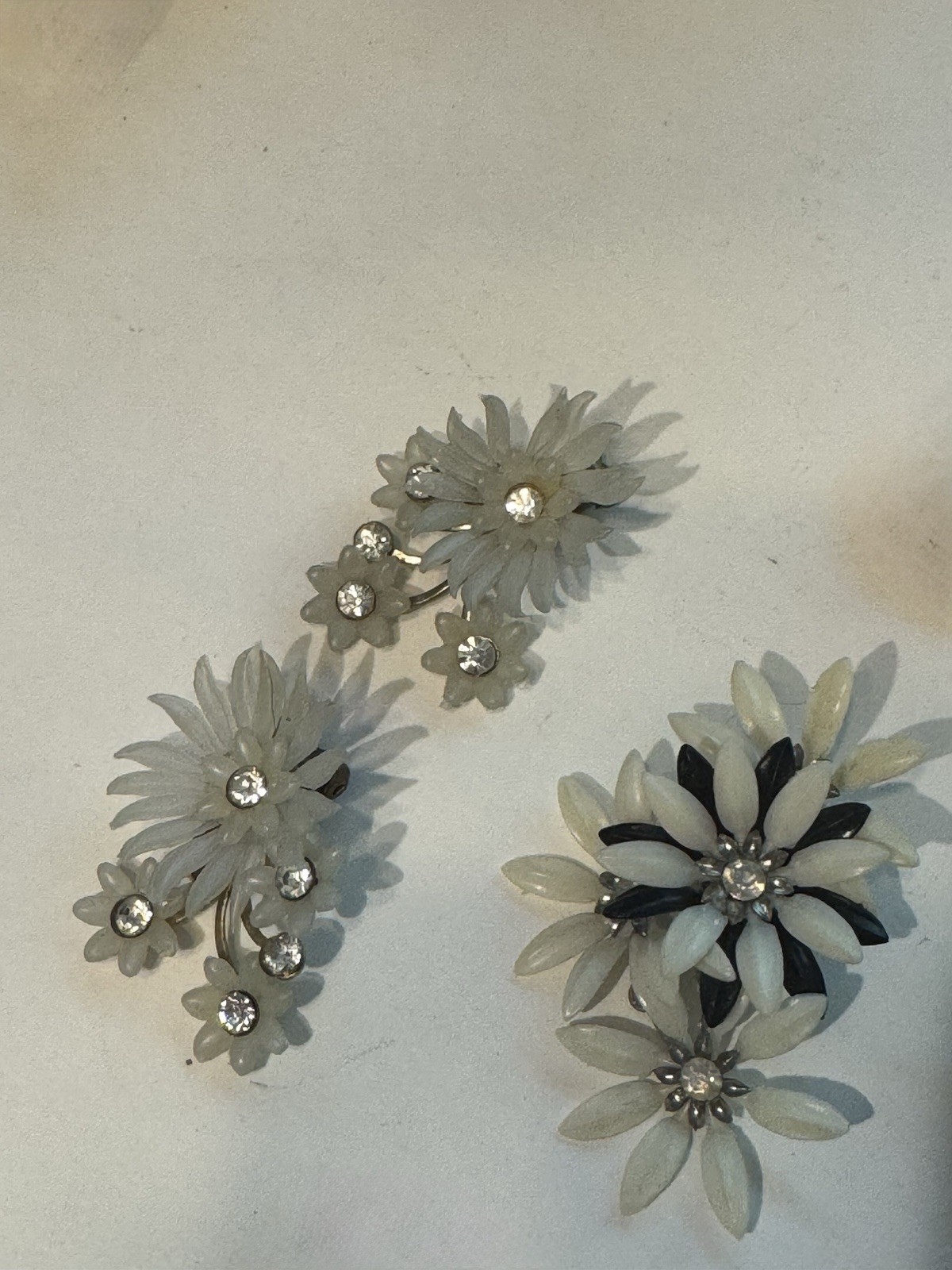 Vintage Jewelry Earring Lot Mid Century Clips Screwback Soft Plastic 5 Pair