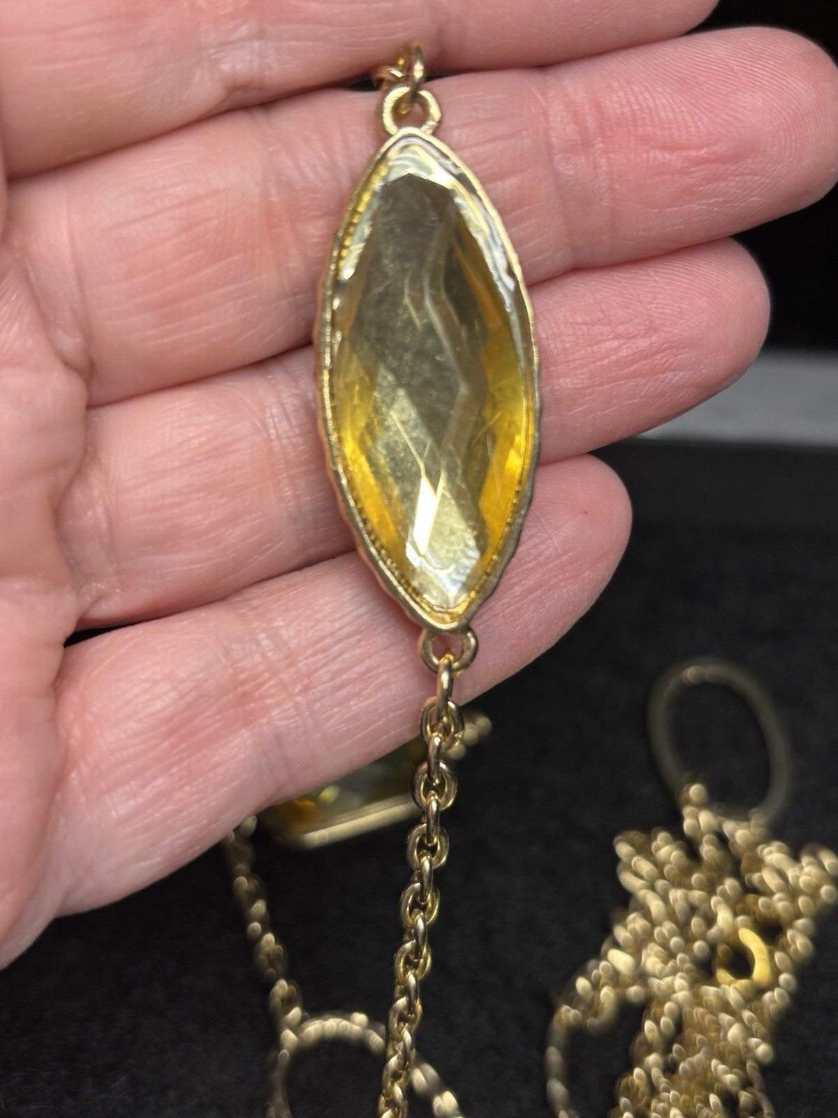 Vintage Necklace Faceted Acrylic VCLM Brown Yellow Green Stone 38” Metal