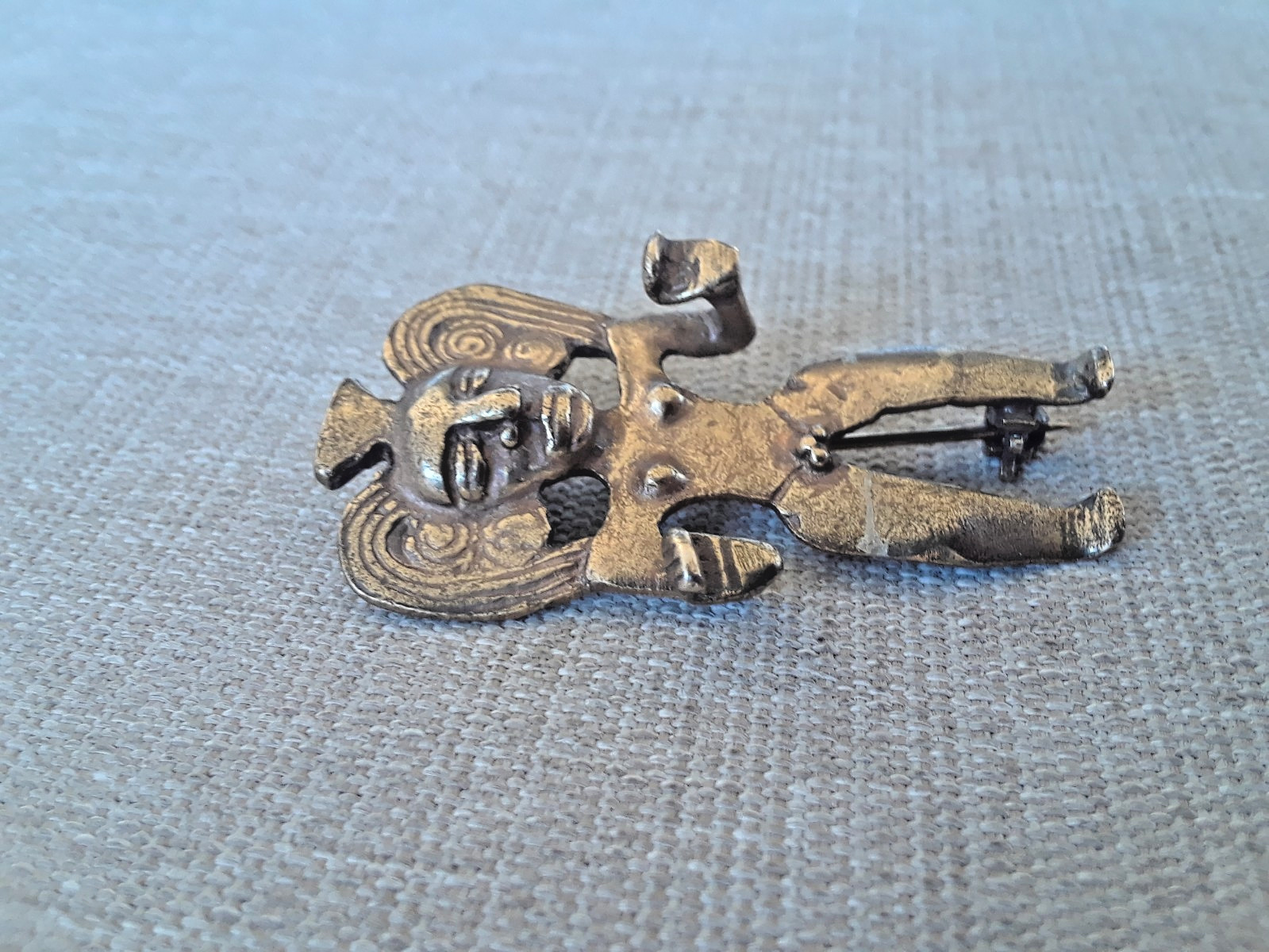 Vtg 1950s Alva Studios Museum Reproductions Calima Mayan Figural Brooch signed