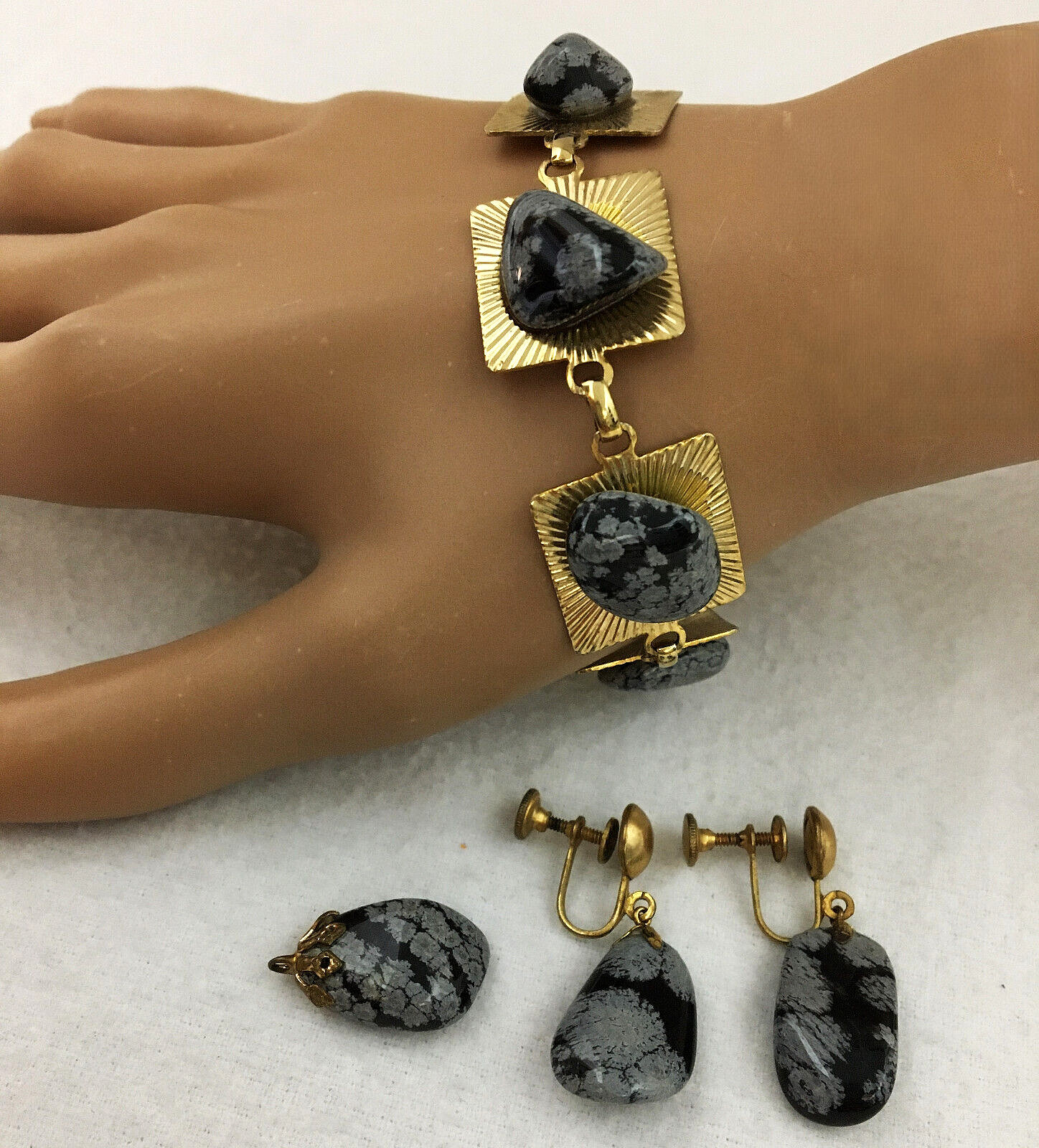 VTG 3 Piece Set GoldTone Polished Stone Bracelet Earrings Pendant Obsidian