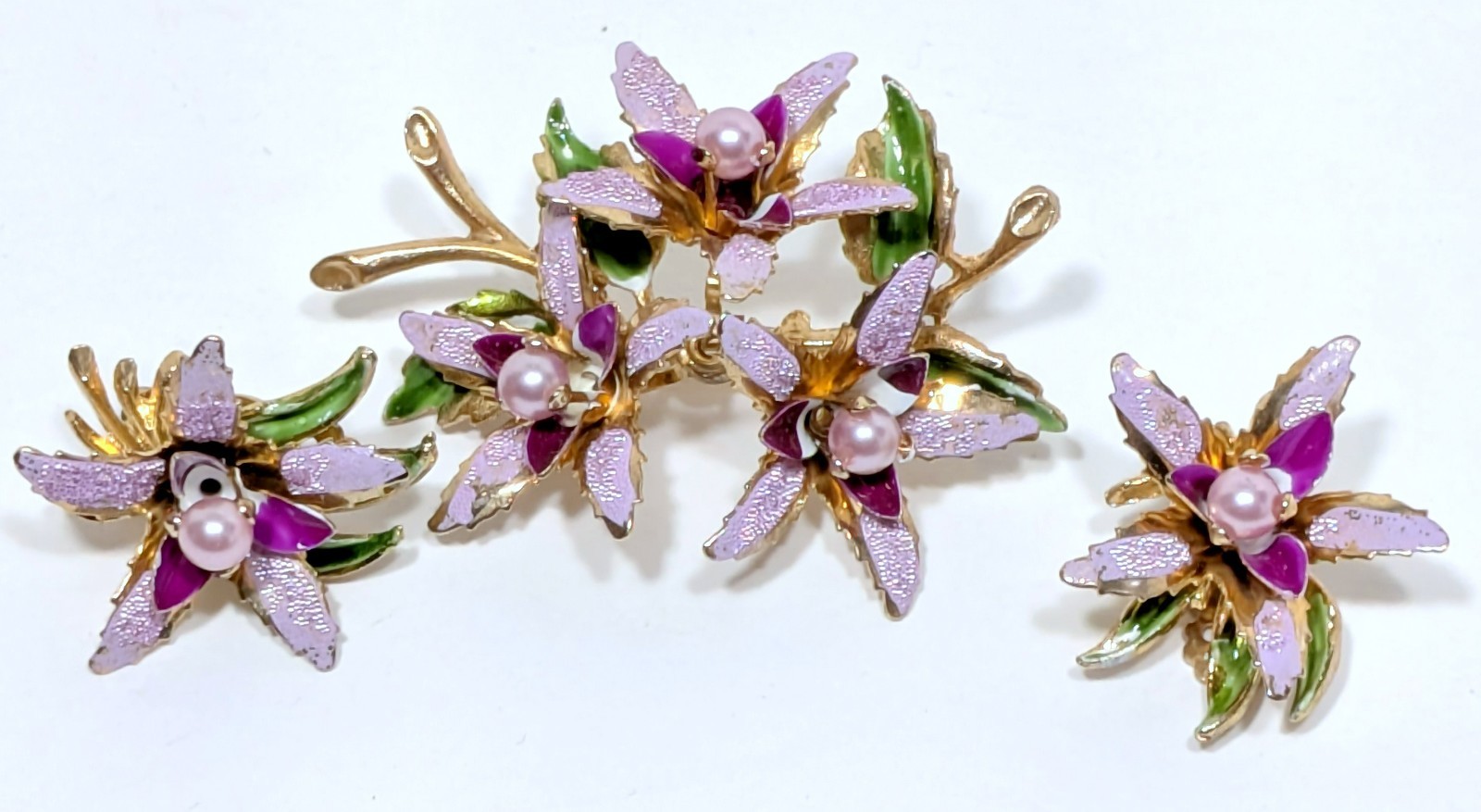 Fabulous Vintage Purple Enamel Flower & Pearl Brooch and Earrings Set