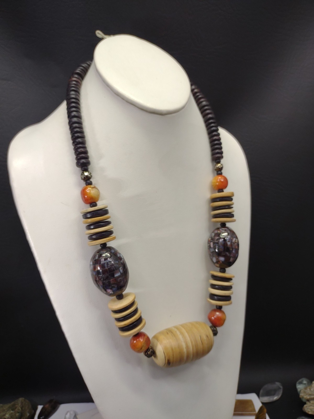 Vgt NEEDS REPAIR Boho Chunky Wooden Inlaid Abalone Shell Mosaic Beaded Necklace