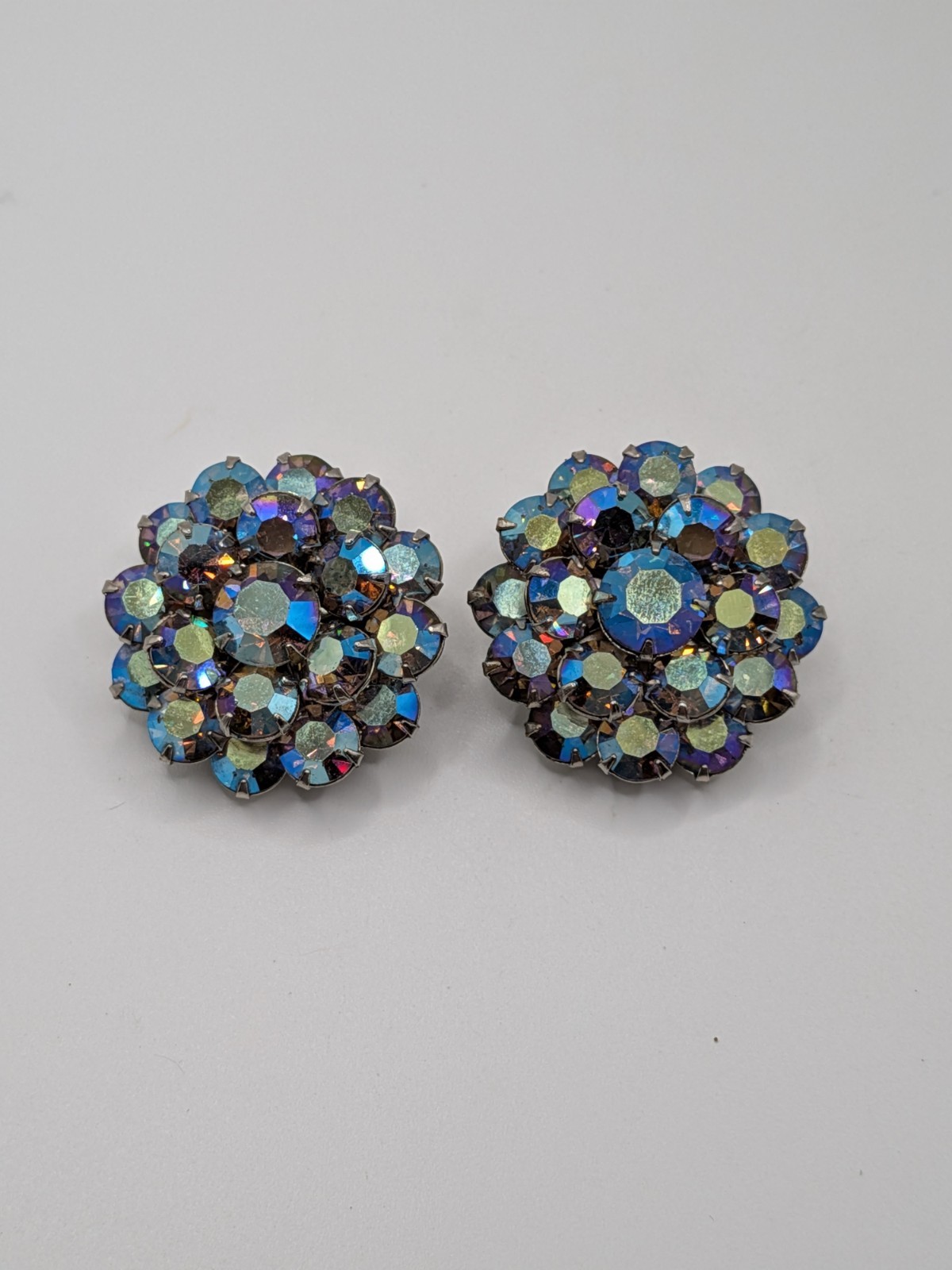 Vintage Blue Aurora Borealis AB Rhinestone Clip On Earrings Cluster Prong Set