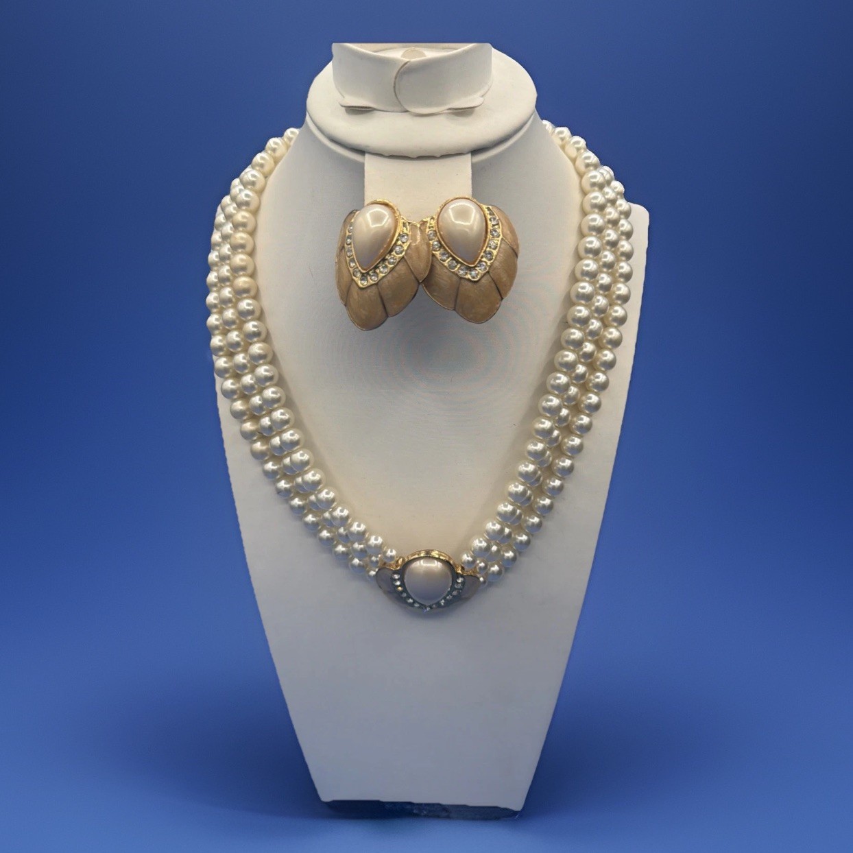 Vintage Necklace & Clip-On Earrings Set – 3‑Strand Faux Pearls Rhinestone Center