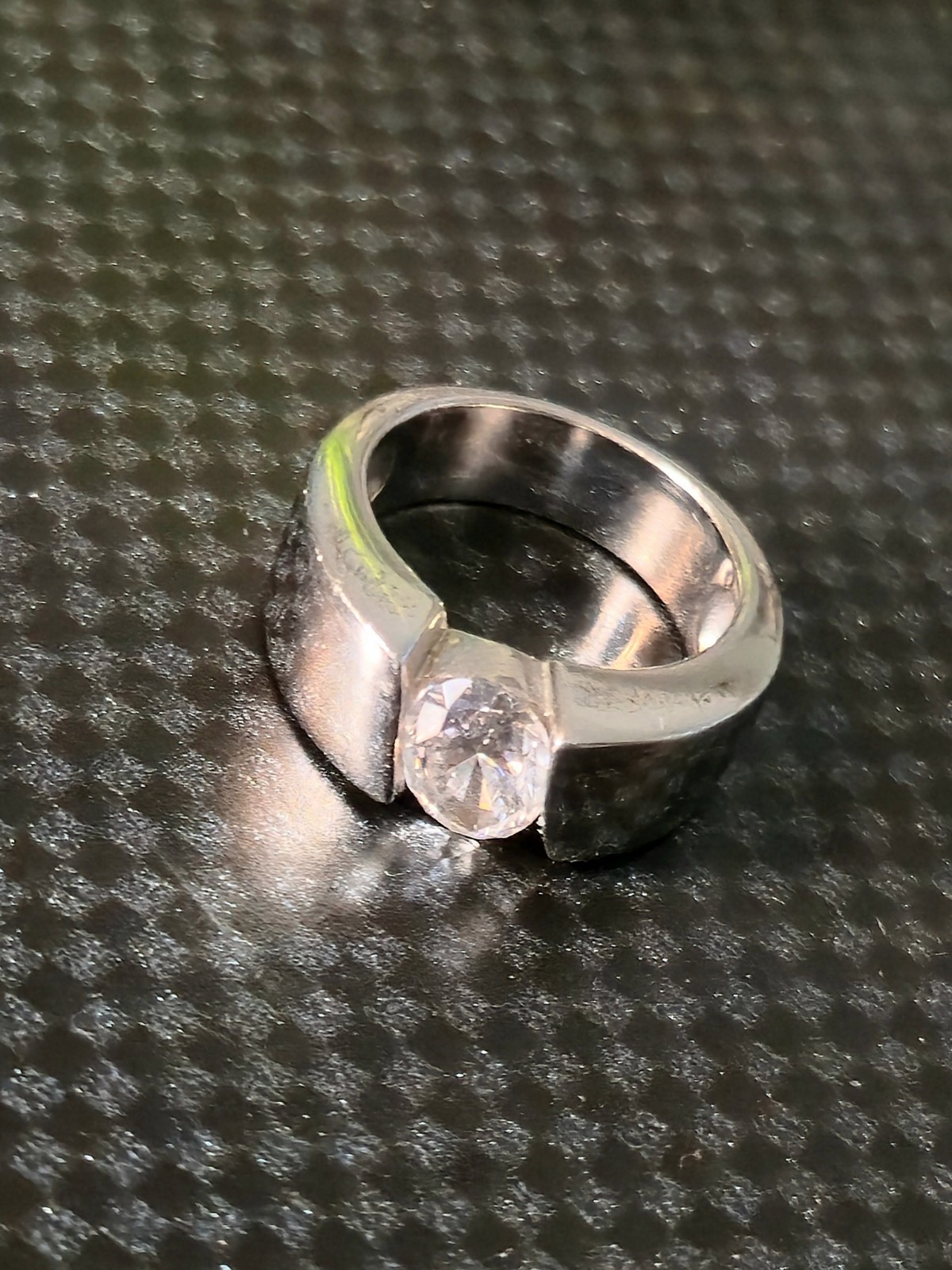 Vintage 925 Sterling Silver Modernist Tension Cubic Zirconia Ring Unisex-Size 5