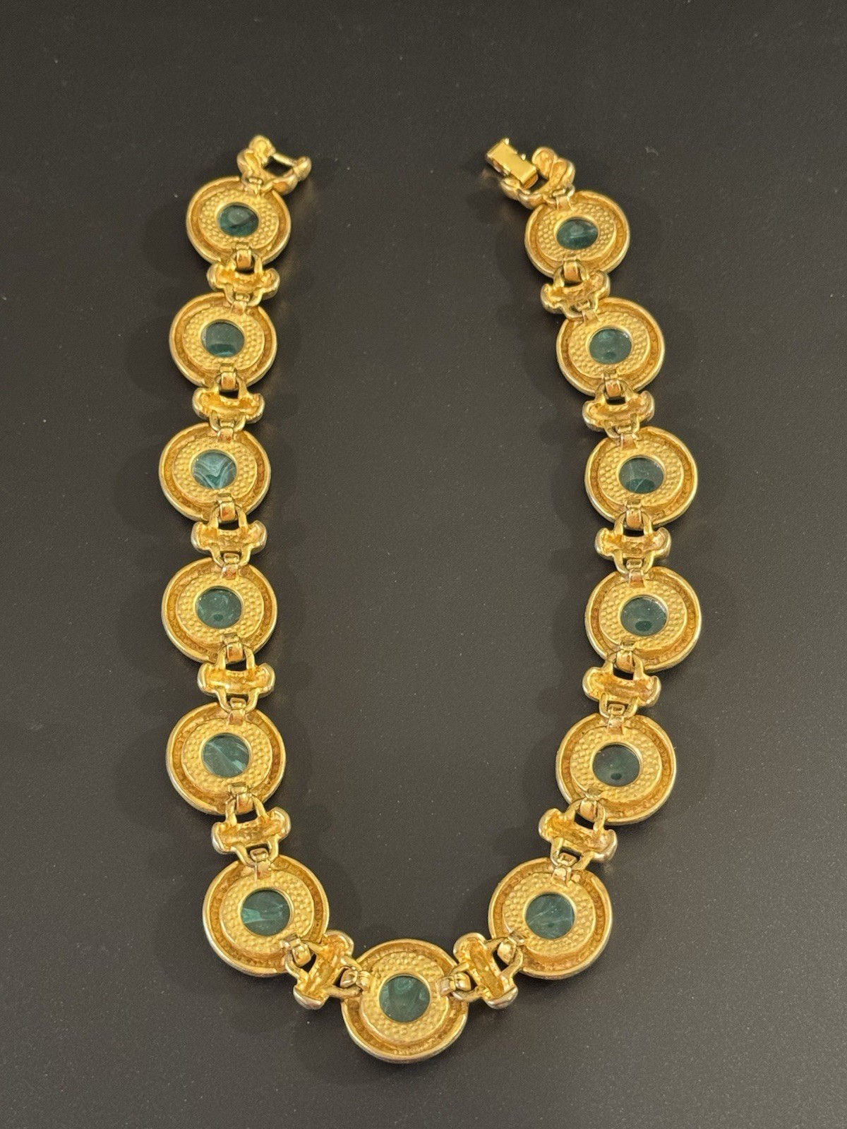 Vintage 16” Green Glass Cabochons Gold Tone Necklace