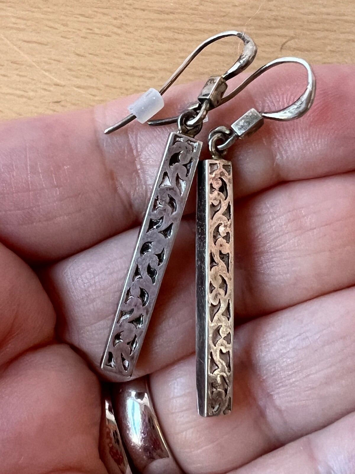 VINTAGE 925 STERLING SLVER MODERNIST ORNATE ETCHED BAR LONG DANGLE DROP EARRINGS