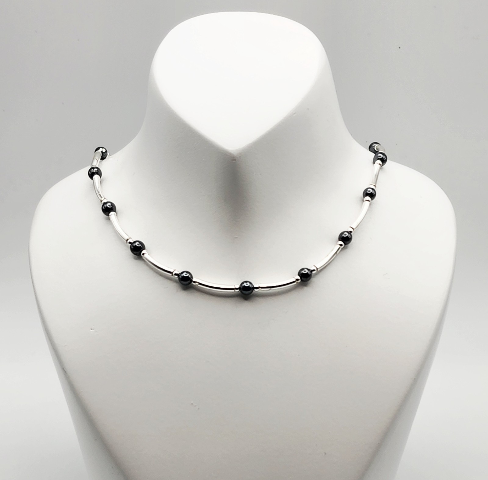 Vintage Sterling Silver Hematite Beaded Necklace 18″ Long 4.25mm Wide
