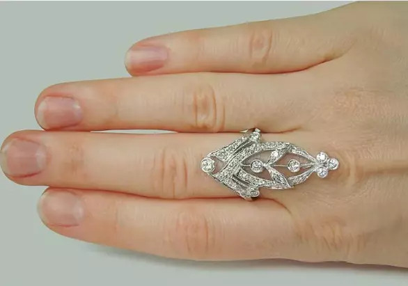 Gorgeous Brilliant Round Cut Lab-Created 1.52CT Diamond Floral Antique Fine Ring