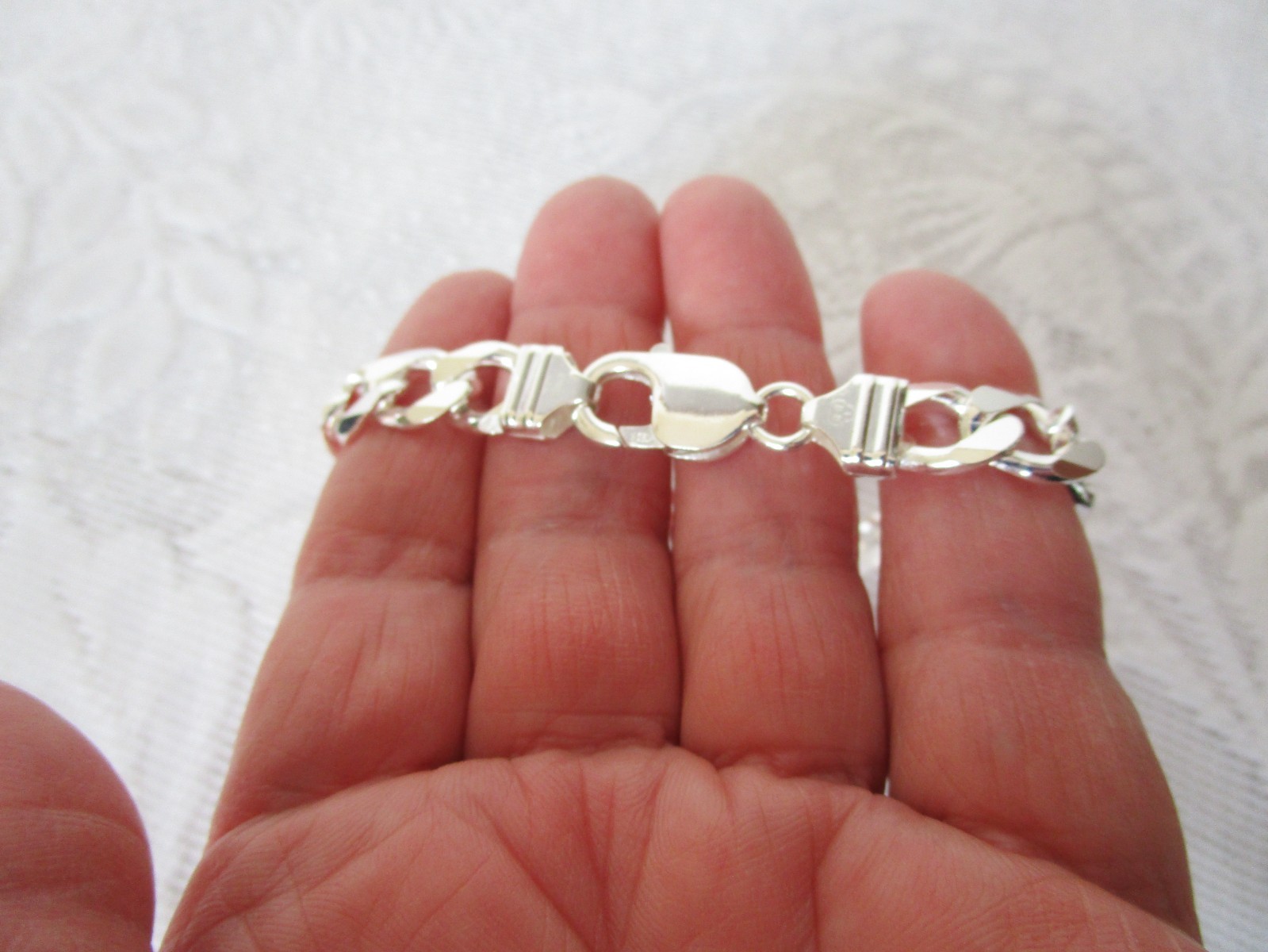 Vintage Sterling Silver Figaro Men’s Bracelet Italy Marked IBB 8.5” Long 3/8”W