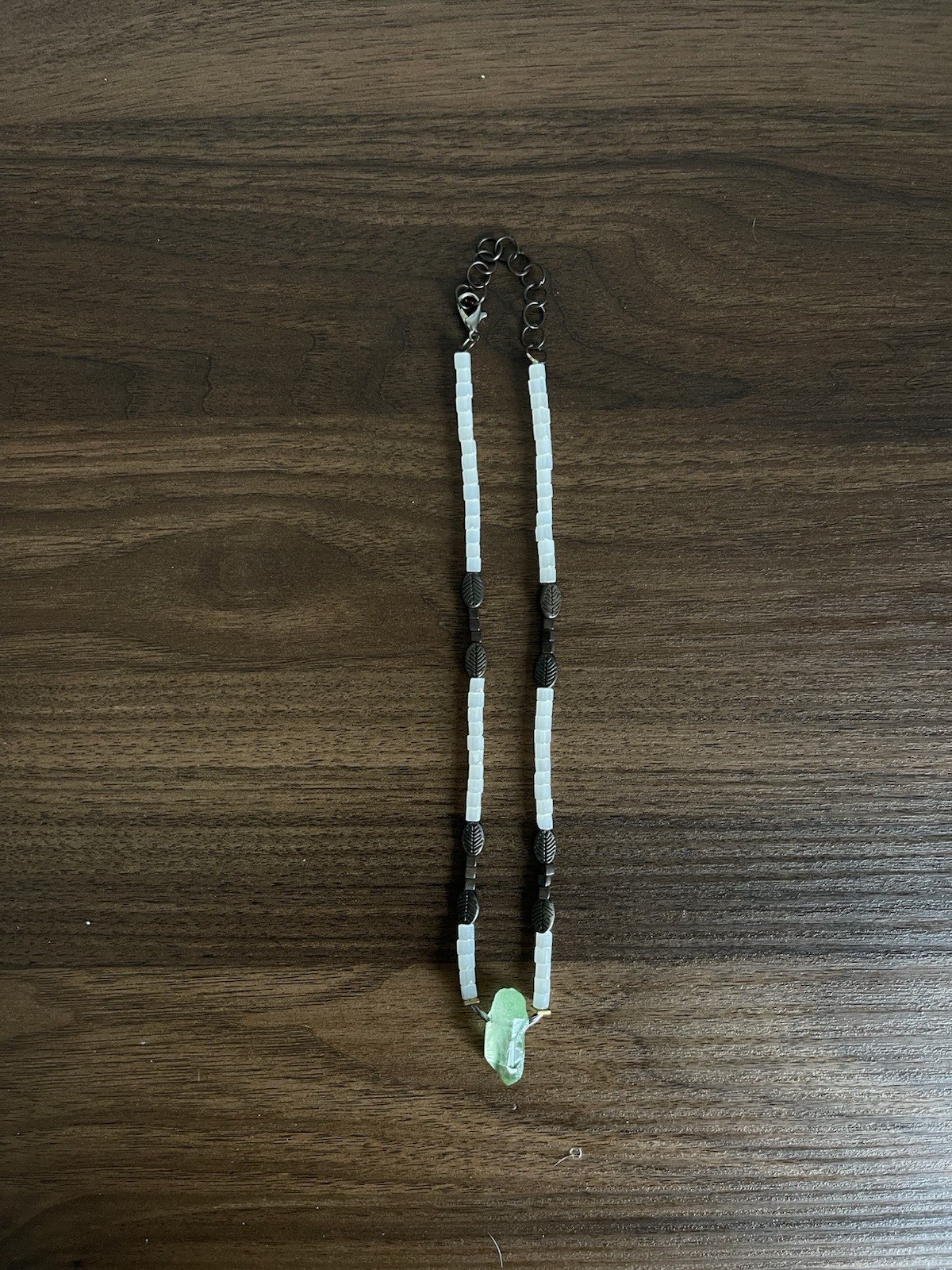 vintage green gemstone choker beaded y2k 2000s necklace