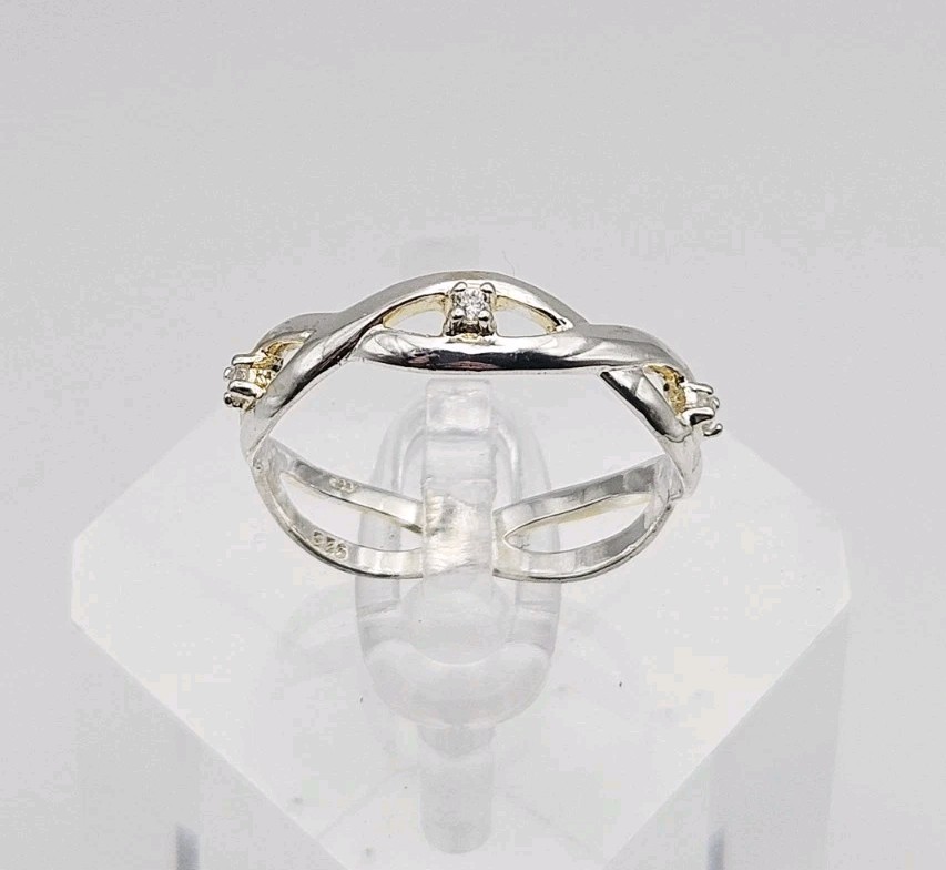 Charles Winston CW Sterling Silver CZ Looped Band Ring Size 8.5