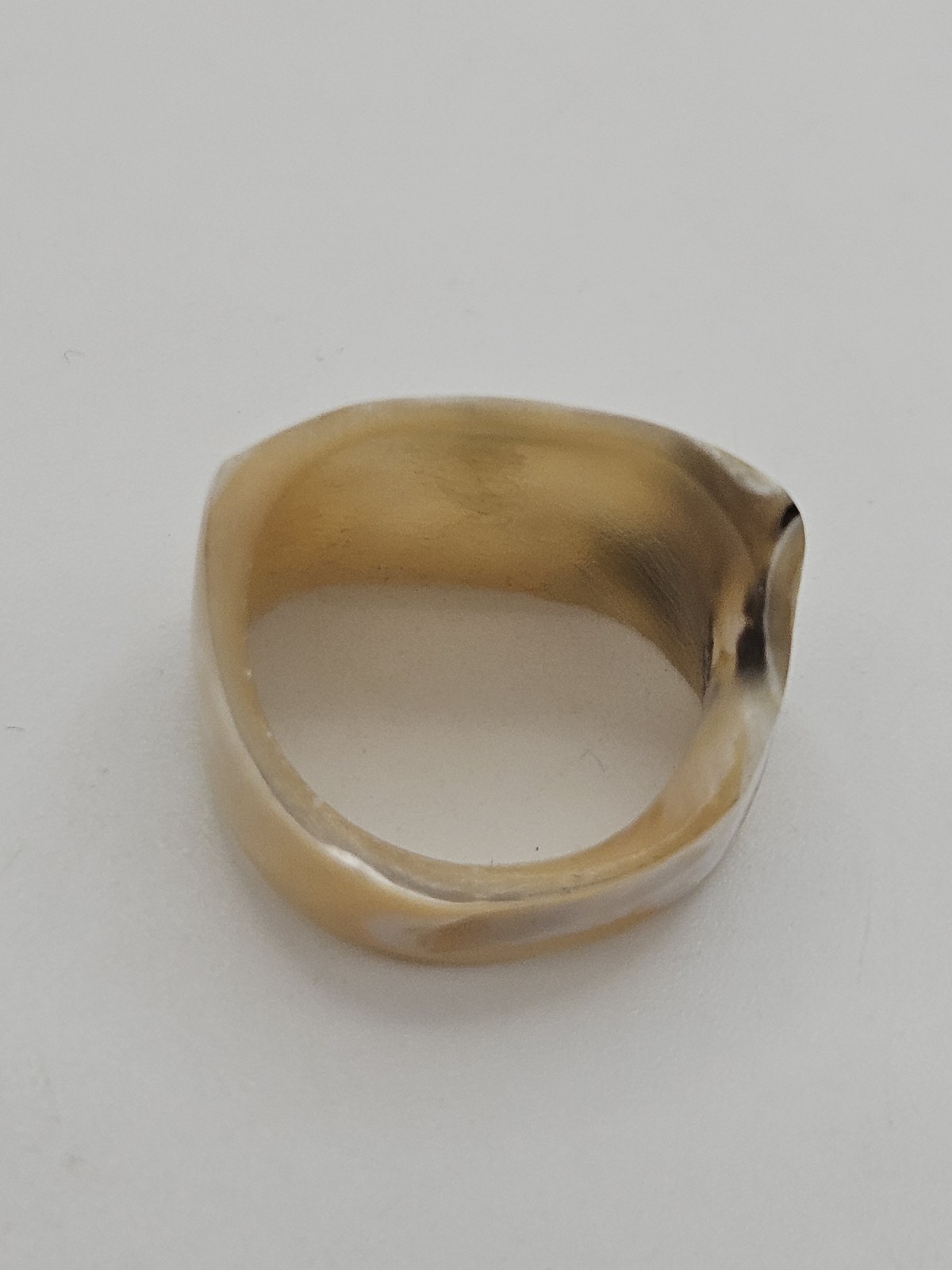 Vintage Natural Sea Shell Band Ring Size 5
