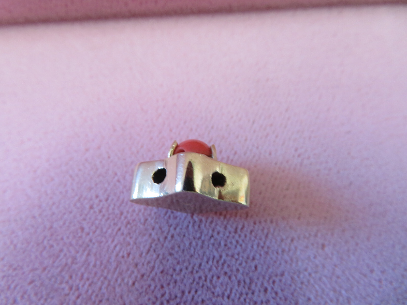 14K Solid Y. Gold Coral Slide Charm for Bracelet 1.91 Grams