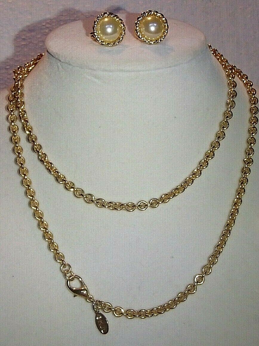VINTAGE Kenneth Jay Lane signed Designer Chain 28″ Long with Matching Earrings