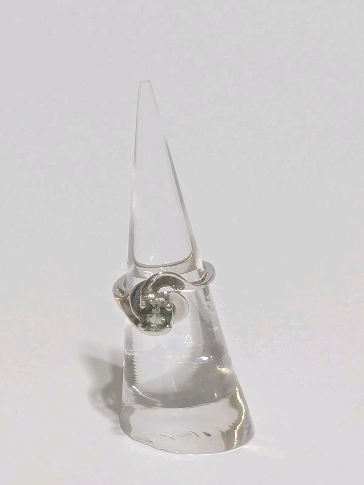 Vintage Silver Tone Spiral Ring With Faceted Smoky Crystal Stone. Size 5