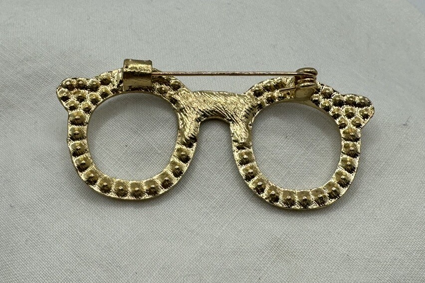 Gold Tone Eye Glasses Loads Of Sparkling Clear Rhinestones Brooch Pin