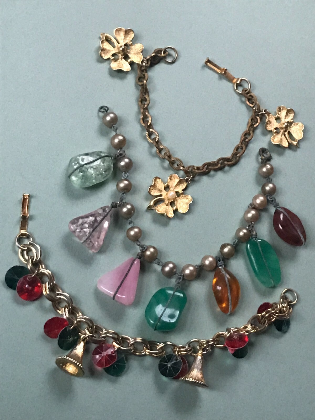 Vintage Lot of Variety Goldtone Four Leaf Clover Wire Wrapped Glass Charm Bracel