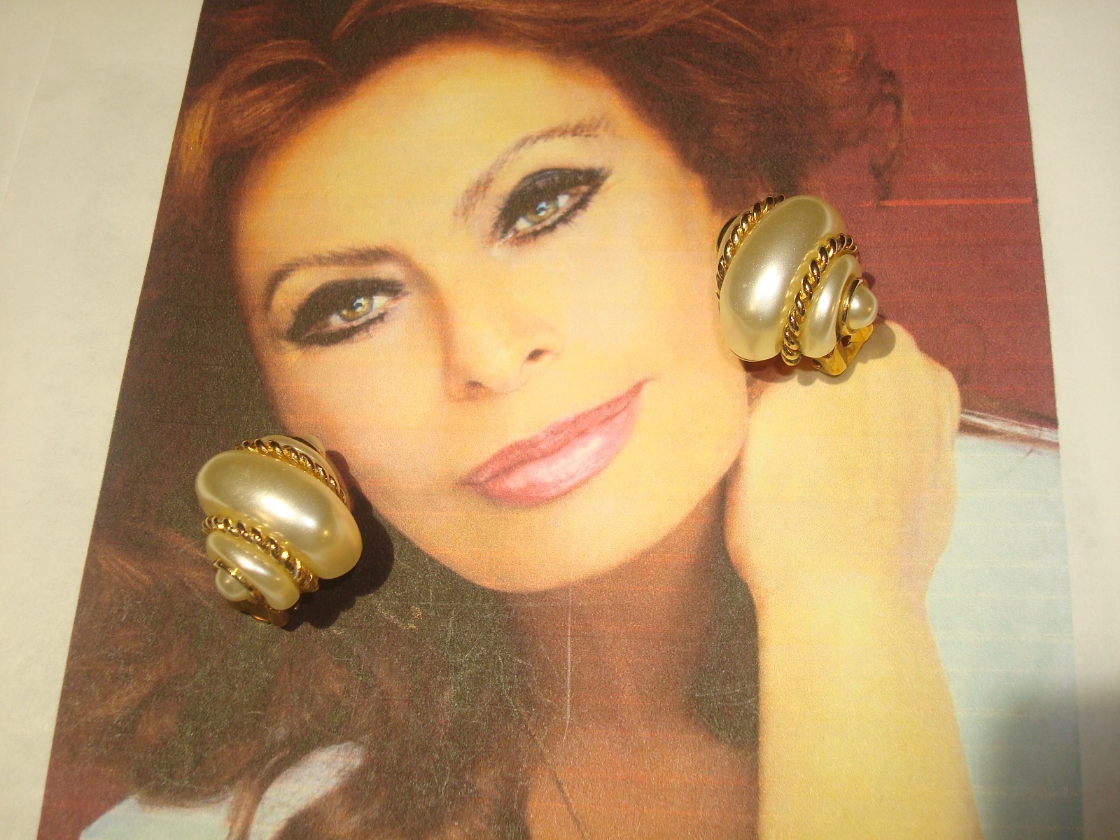 VTG.SIGNED”REPLICA”Made in ITALY NAUTILUS,SHELL,SNAIL F/PEARL EARRINGS GOLD/Plt.