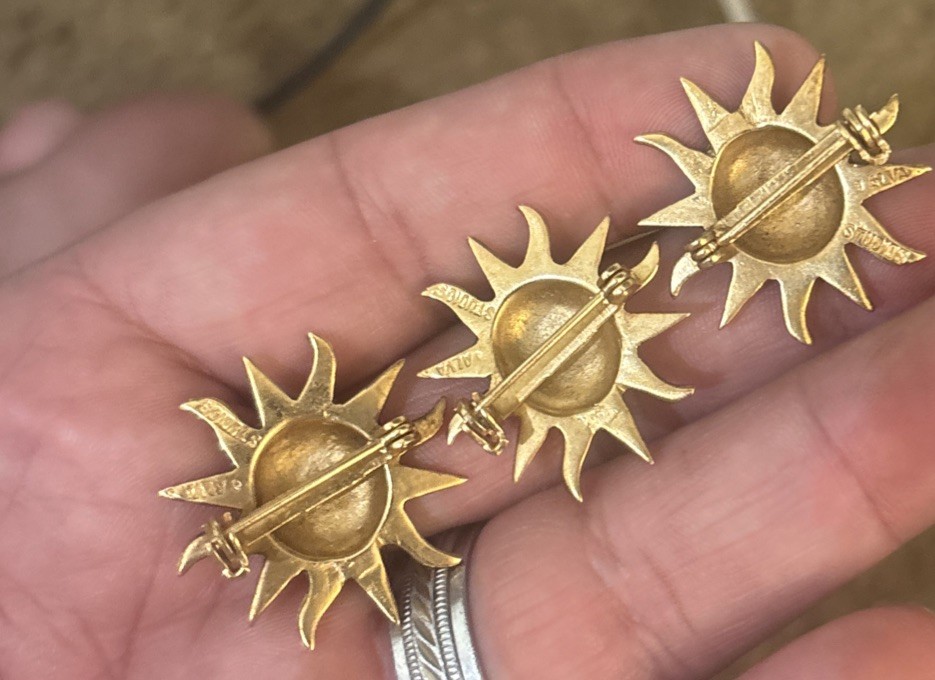 Signed ALVA Vtg M Tiny Sun Face Gold Tone Brooch Lot Three