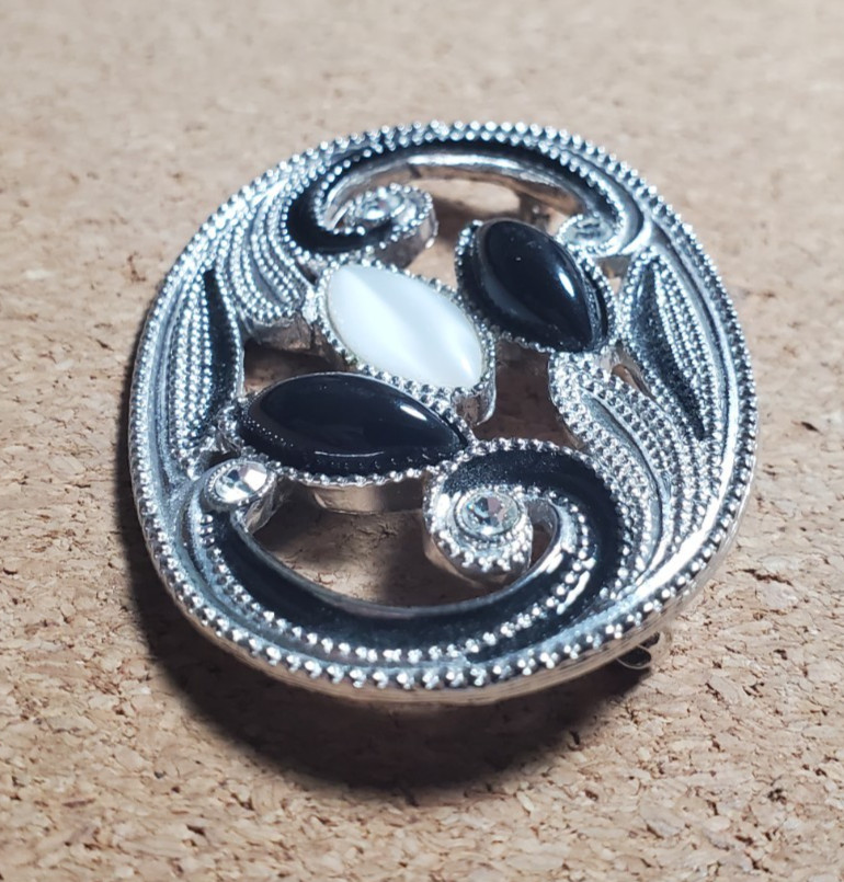 Vintage Silver tone Oval Brooch With Black & White Marquis Shaped Plastic