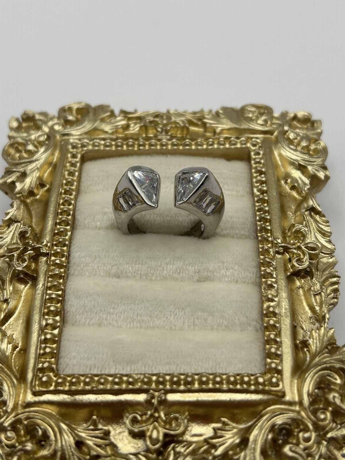 Vintage Silver Tone Open Band Ring Trillion Cut Clear Stones Size 6.5 Modern
